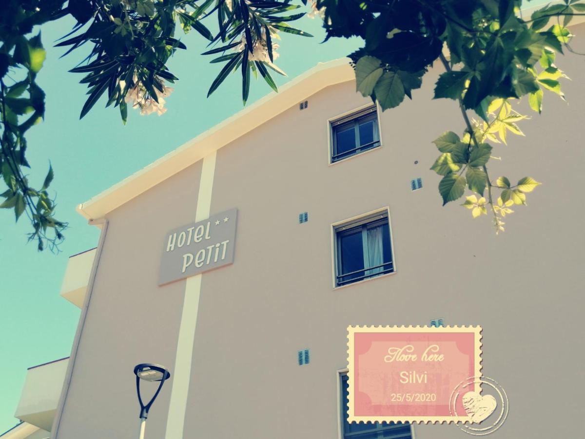 Hotel Petit 锡尔维玛丽娜 外观 照片